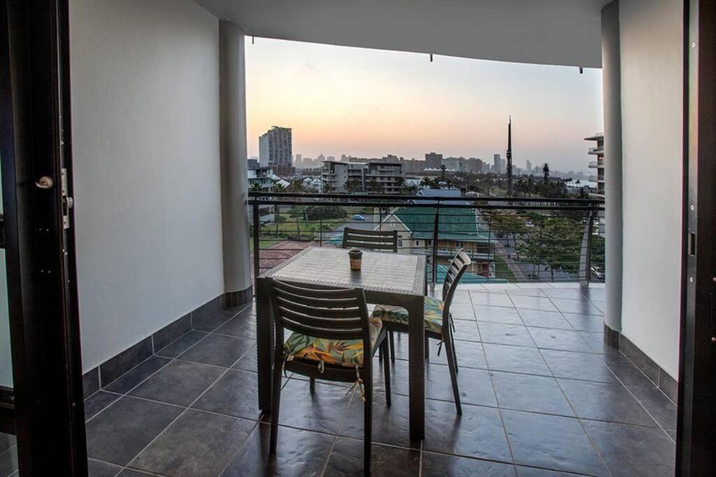 2 Sleeper Stylish Sanctuary Apartment Durban Luaran gambar